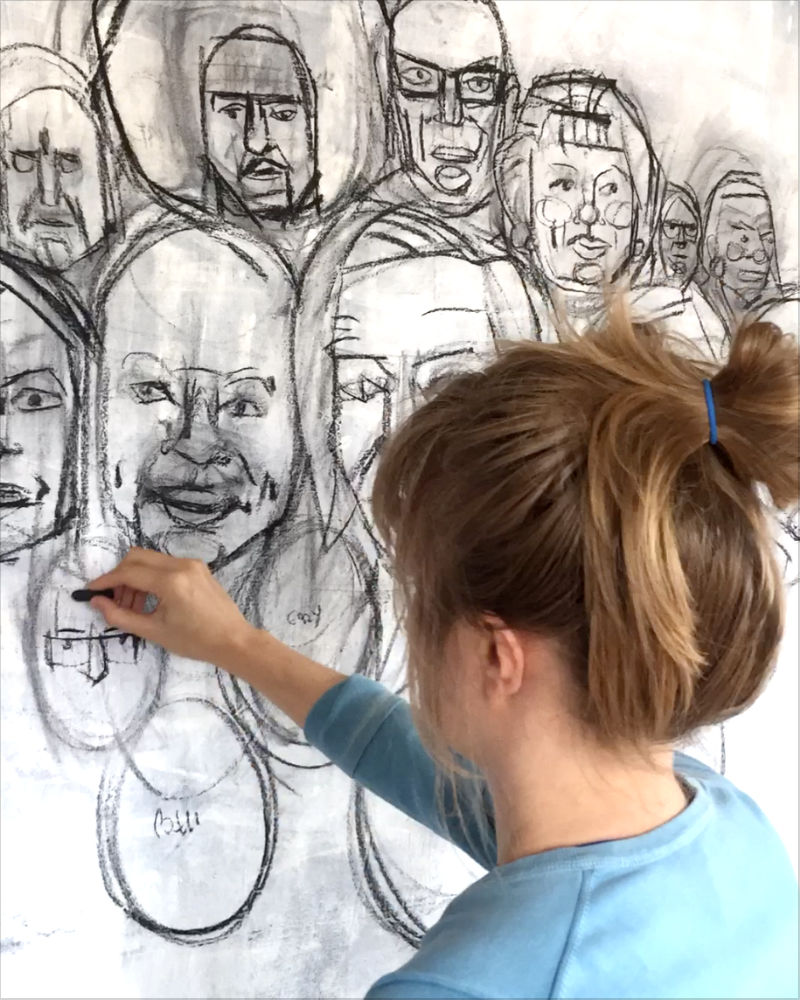 Gwenn Seemel drawing faces in charcoal