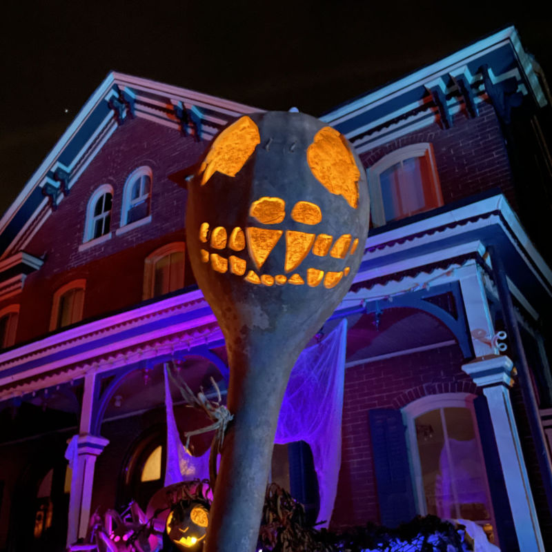 Halloween gourd decoration Lambertville, New Jersey